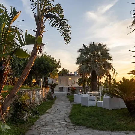 Guest house Capri Blue Luxury Villa Le Tre Monelle *