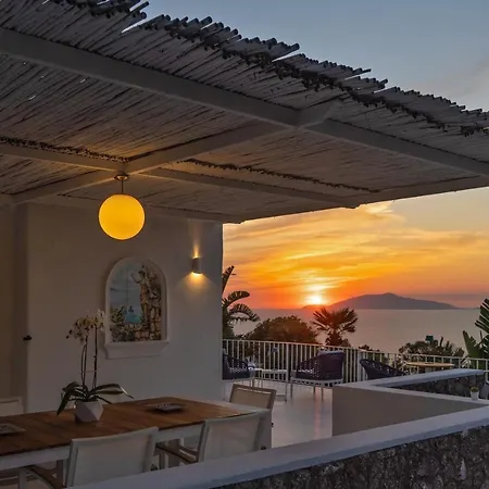Guest house Capri Blue Luxury Villa Le Tre Monelle Anacapri (Isola di Capri)