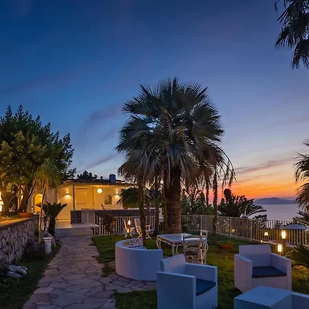 Capri Blue Luxury Villa Le Tre Monelle Guest house Anacapri (Isola di Capri)