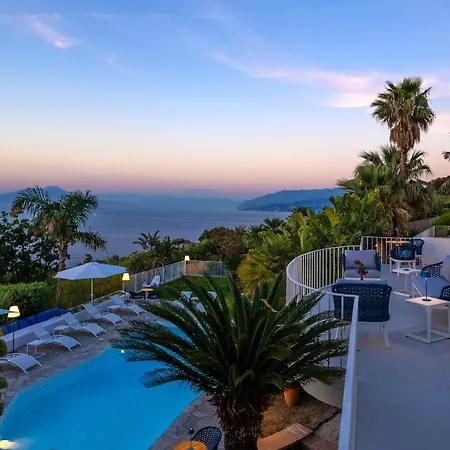 Capri Blue Luxury Villa Le Tre Monelle Guest house *