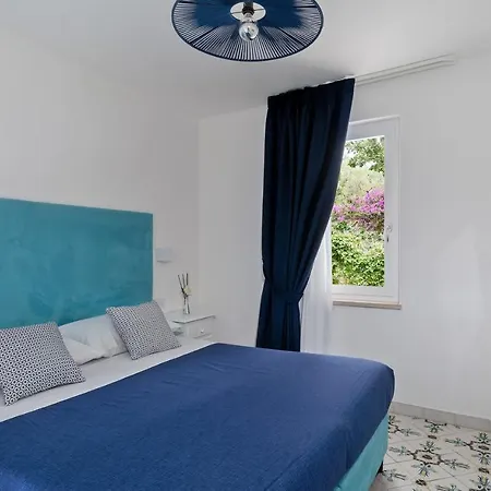 Guest house Capri Blue Luxury Villa Le Tre Monelle Anacapri (Isola di Capri)