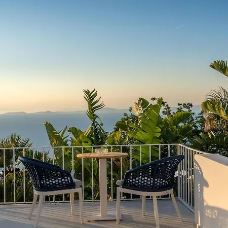 Maison d'hôtes Capri Blue Luxury Villa Le tre Monelle *